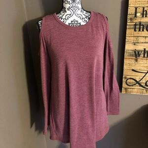 Boutique Cold Shoulder Tunic Sweater